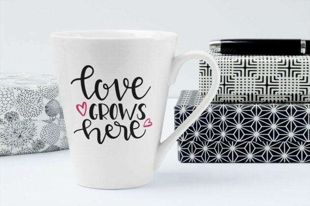 online-ceramic-coffee-mug-free-mockup-generator-photoshop-psd-template