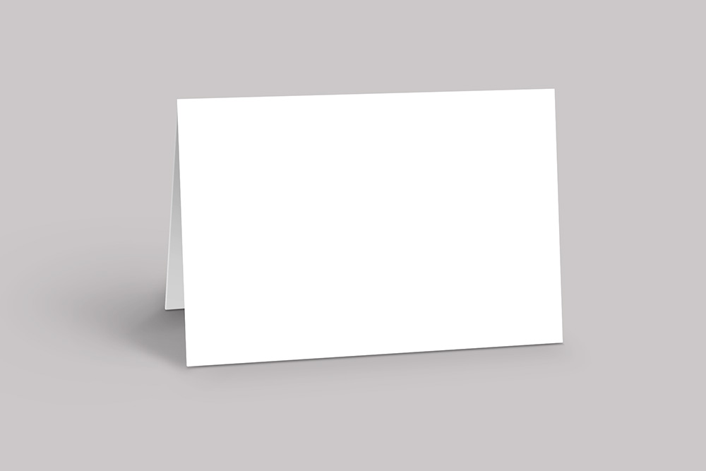 02-landscape-greeting-card-mockup