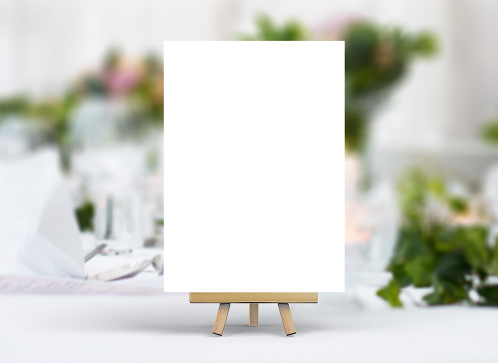 08-wedding-table-talker-mockup-holder
