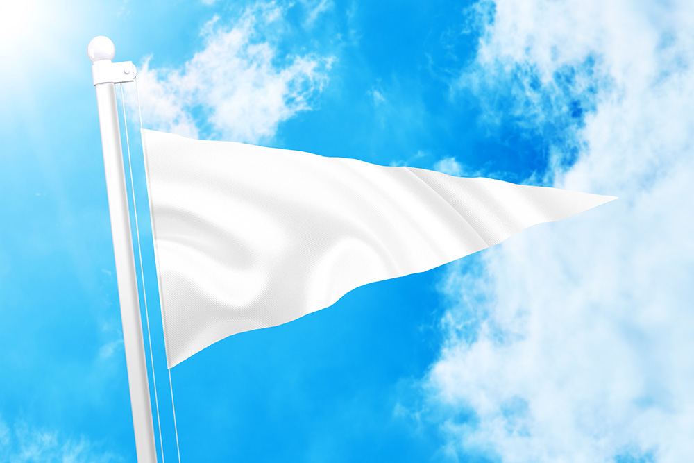 11-triangle-flag-mockup-template