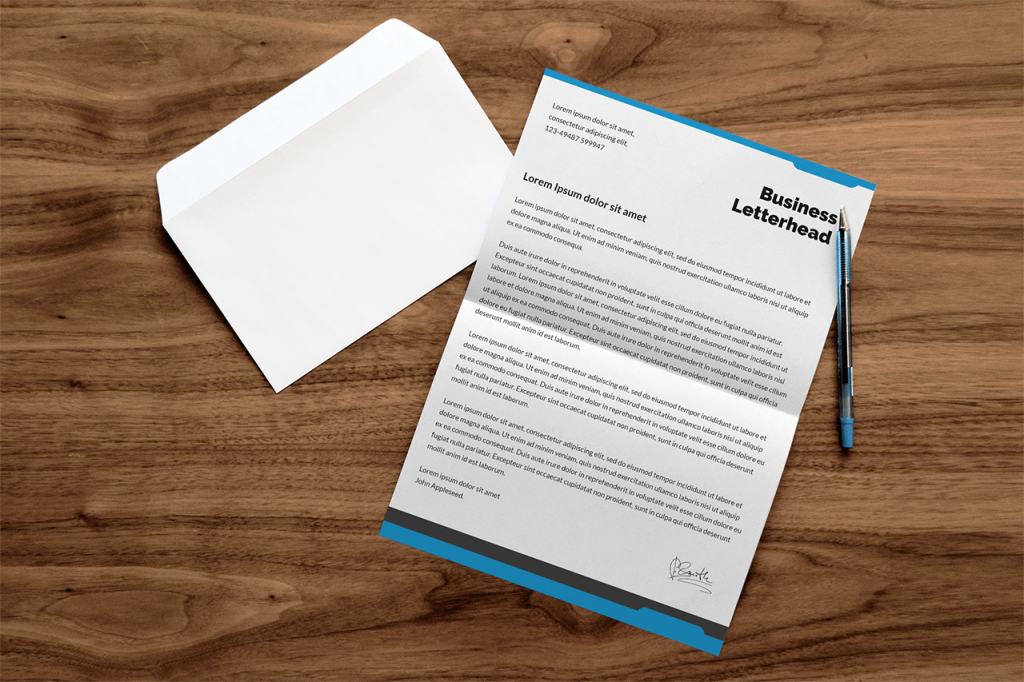 30-psd-mockup-with-letter-and-envelope-on-desk